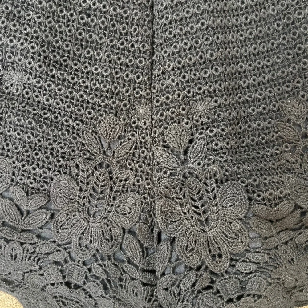 Abercrombie & Fitch black crochet